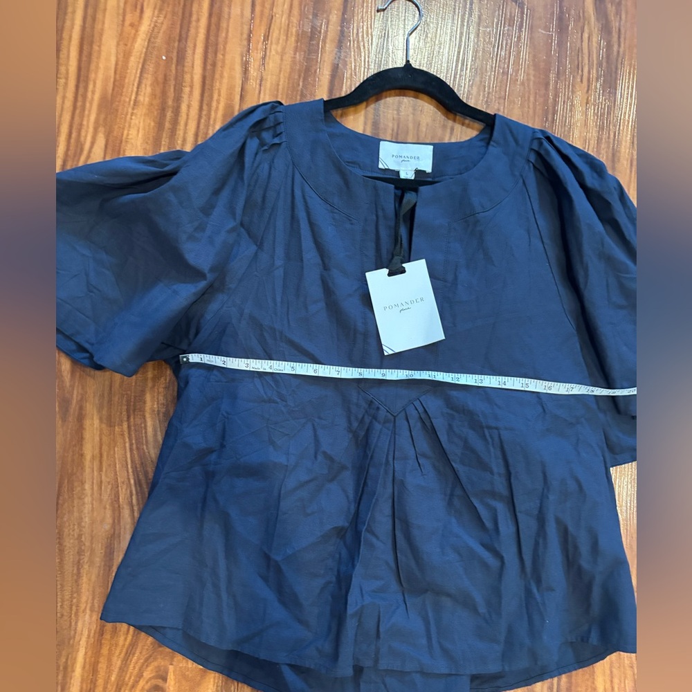 NWT Tuckernuck Pomander Place Black Finley Flutter Sleeve Top sz Large - Picture 8 of 9